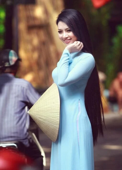 light-blue-ao-dai-vietnam