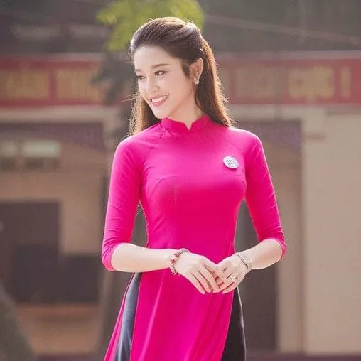 Modern Ao dai Designs Deep Pink Dress