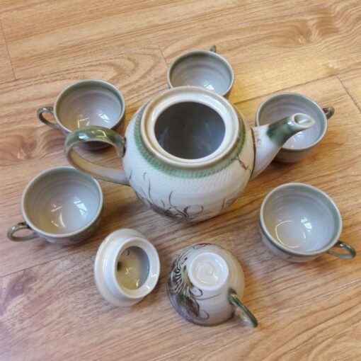bat-trang-ceramic-tea-sets-eel-skin-glaze-vietnam
