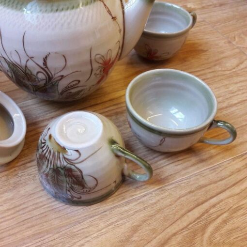 vietnam-bat-trang-ceramic-tea-sets-eel-skin-glaze