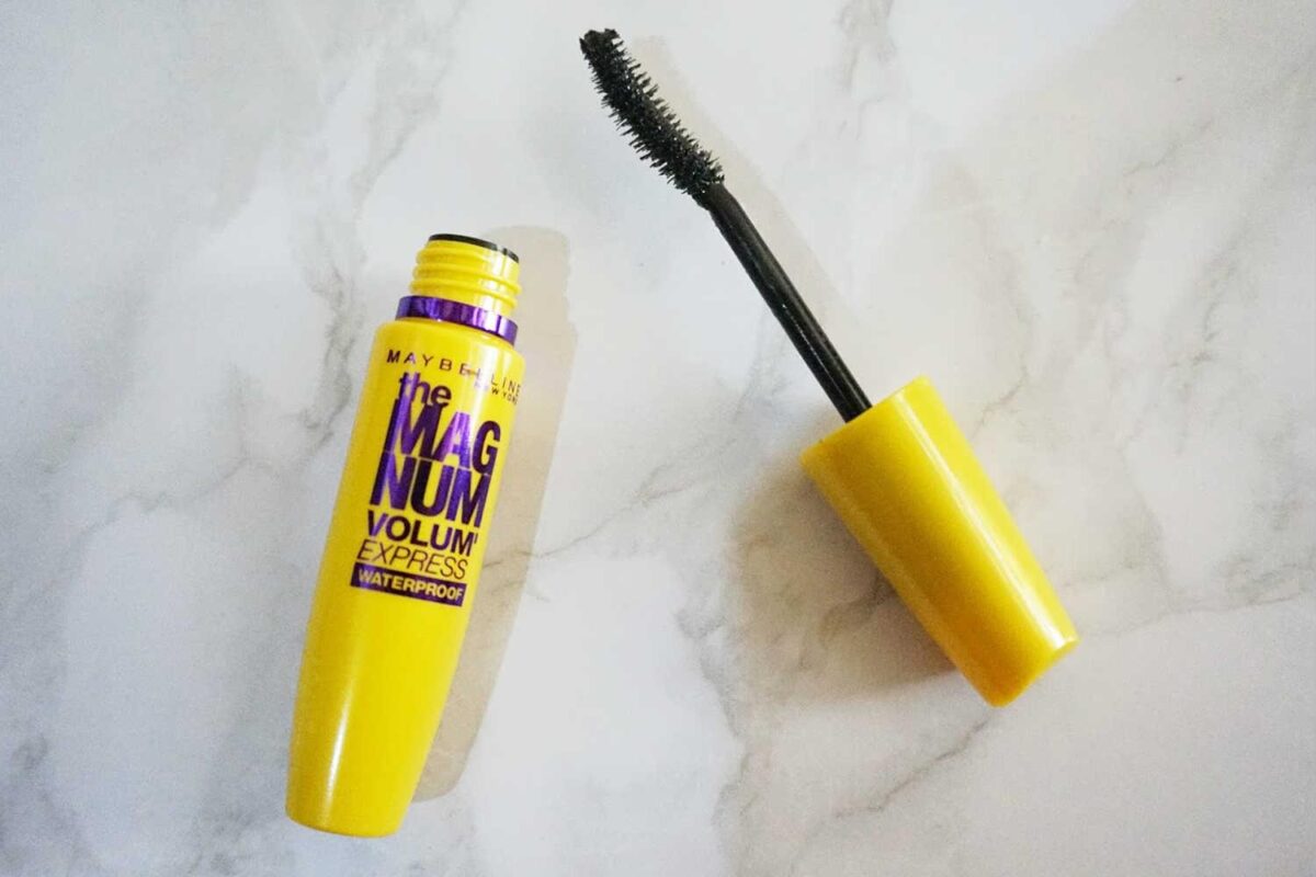 Maybelline Mascara Magnum Volum Express Waterproof 9.2 ML - Hien Thao Shop