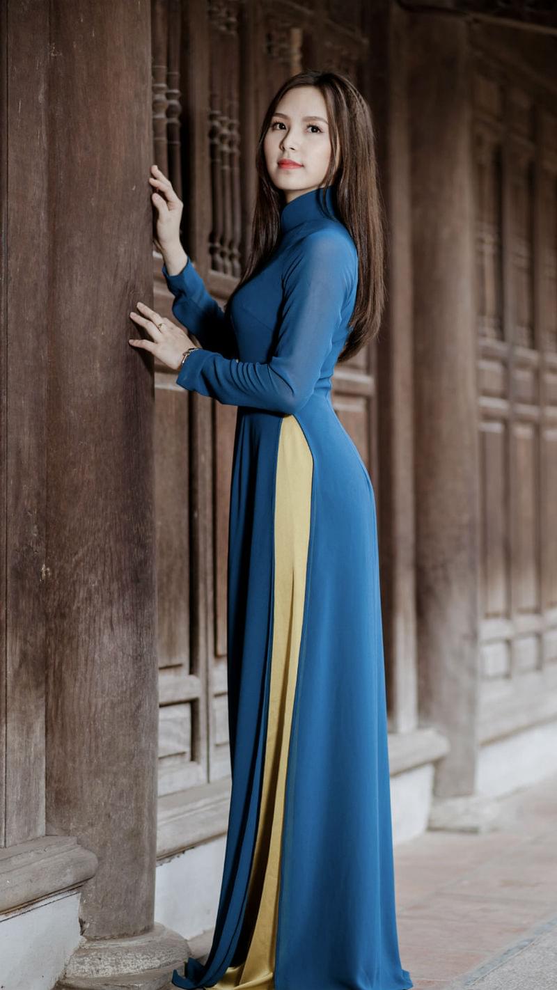 Strong Teal Blue Ao Dai Viet Nam Double Layer Chiffon V ...