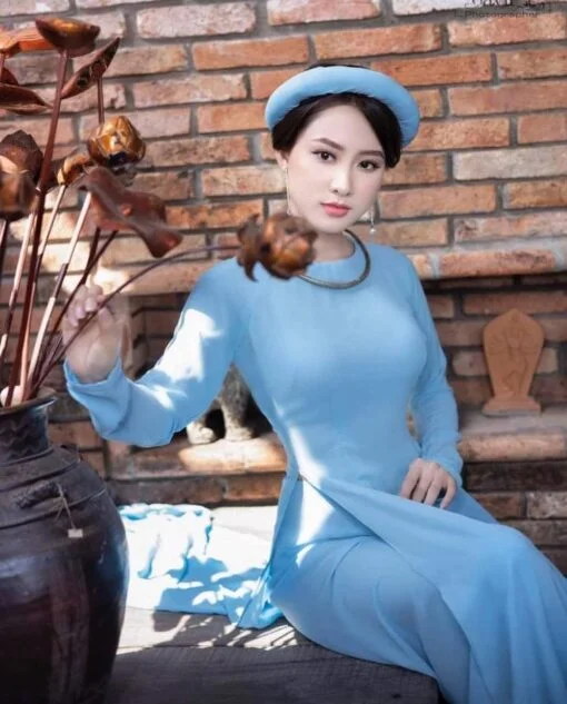 Bleu brumeux Ao Dai Vietnam